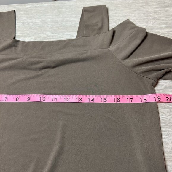 Chico's - Women's M Blouse Taupe Brown 3/4 Sleeve Cold Shoulder Stretch - Picture 10 of 11